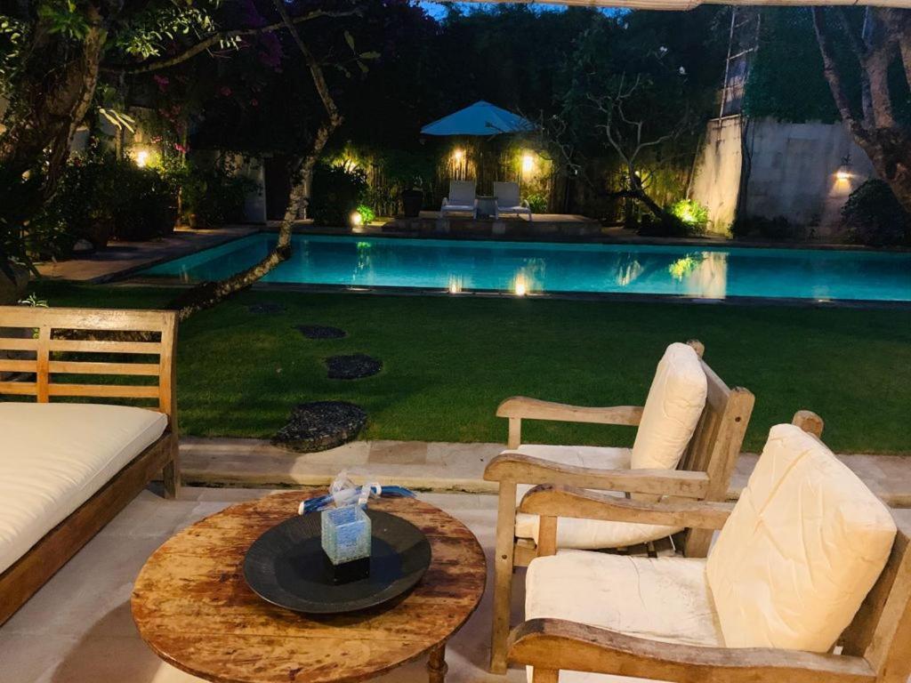 Villa Kunang Seminyak  Exterior photo